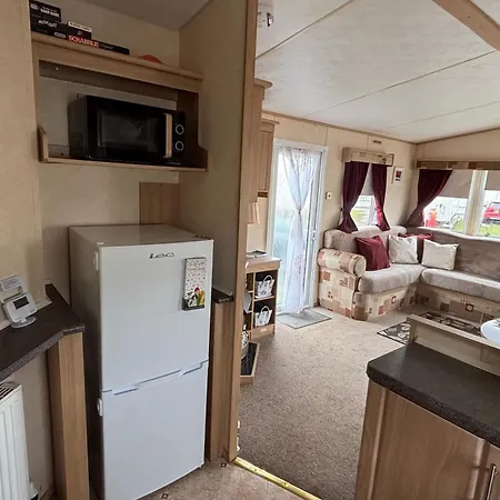 The Cosy Hedgerow * Port Carlisle